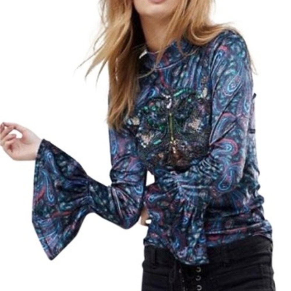 We The Free Blue Paisley Long Sleeve Bell Sleeve Tee